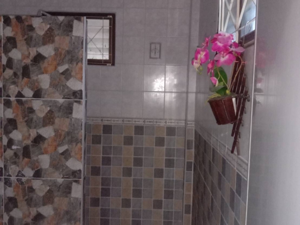 3 bedroom 2 bathroom