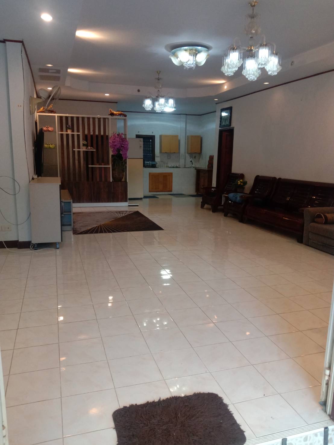 3 bedroom 2 bathroom