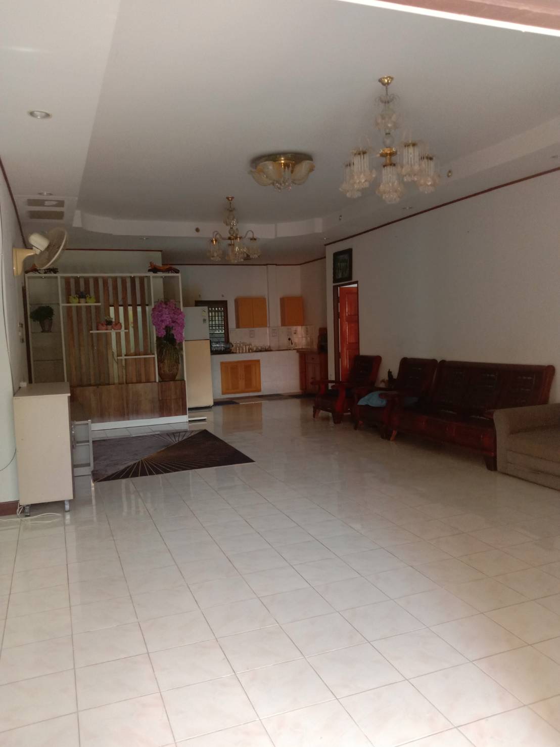 3 bedroom 2 bathroom
