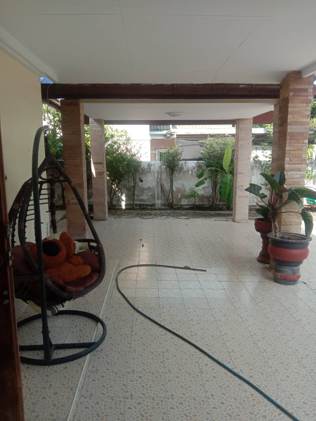 3 bedroom 2 bathroom